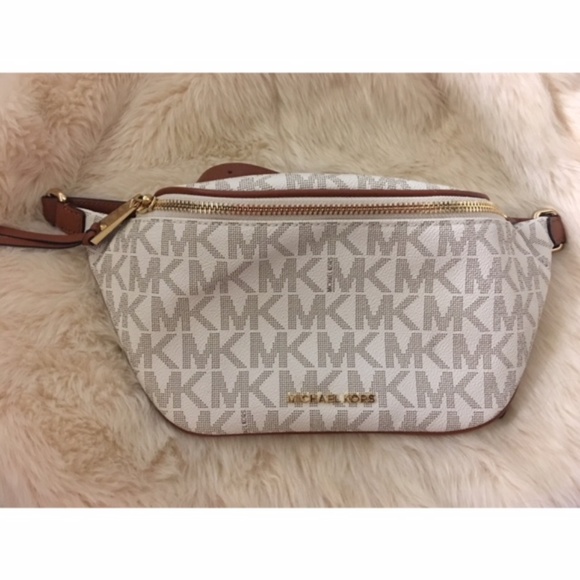 michael kors fanny pack on sale